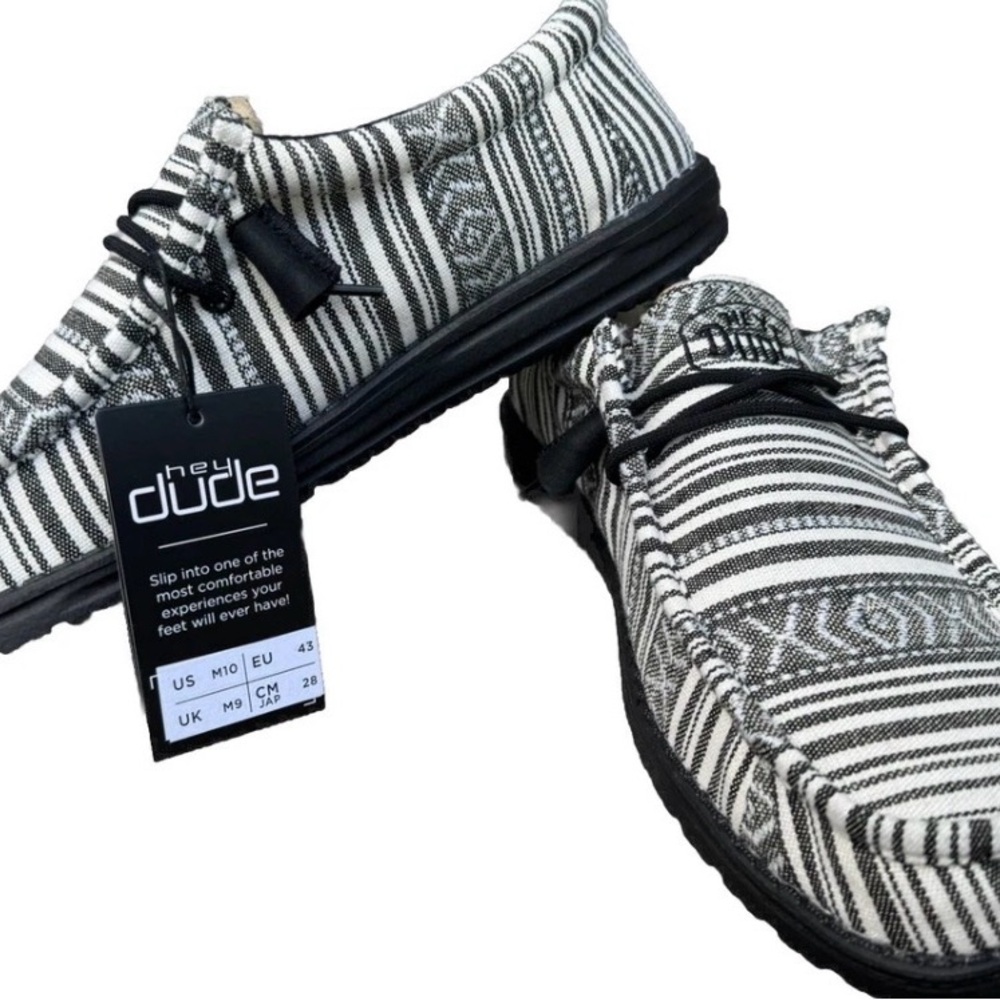 Hey Dude Wally Serape Men's Size M10 Slip-on Shoes Color Black Gravel